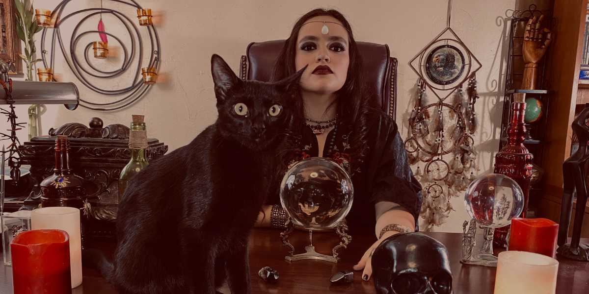  La Hechicera del Amor 